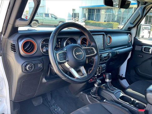 Used 2023 Jeep Gladiator Mojave image 14