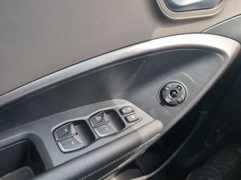 Used 2018 Hyundai Santa Fe Sport FWD image 18
