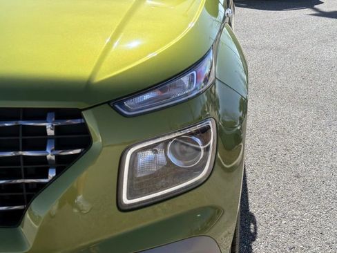 Used 2022 Hyundai Venue SEL image 9