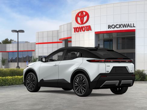 New 2026 Toyota C-HR AWD/4WD image 38