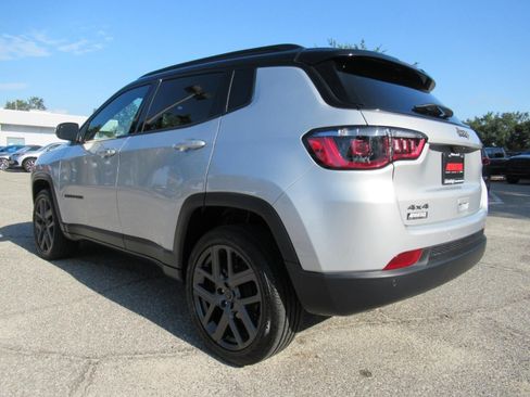 Certified 2026 Jeep Compass Limited AWD/4WD image 5