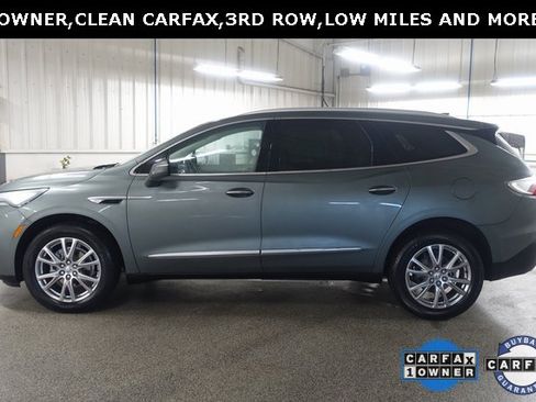 Used 2024 Buick Enclave Essence w/ Experience Buick Package image 4