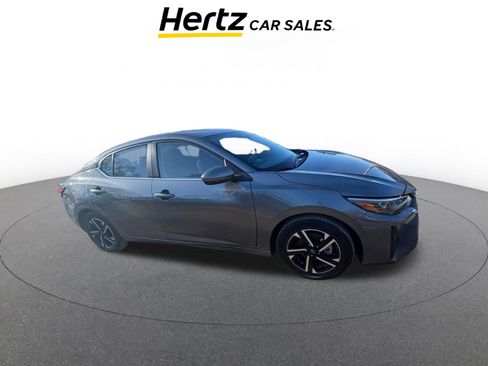 Used 2025 Nissan Sentra SV image 1
