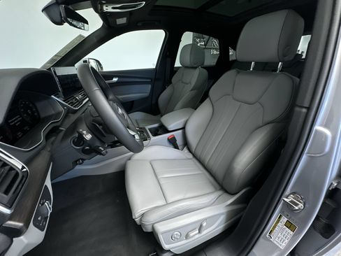 Used 2025 Audi Q5 2.0T Premium Plus AWD/4WD image 12
