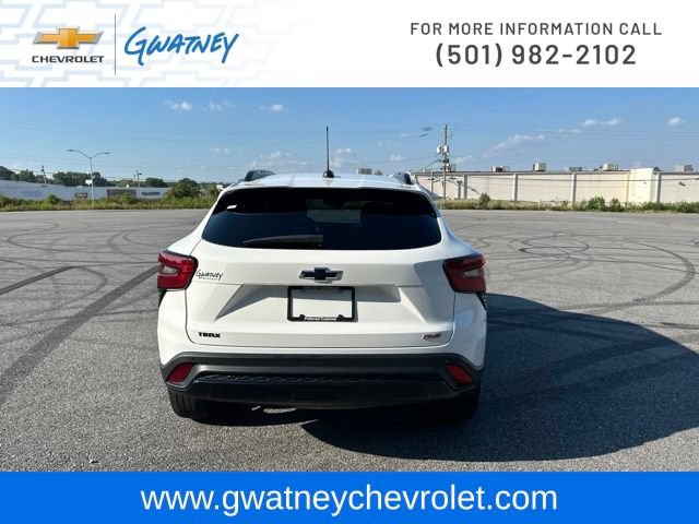 Used 2024 Chevrolet Trax RS w/ Driver Confidence Package FWD image 6