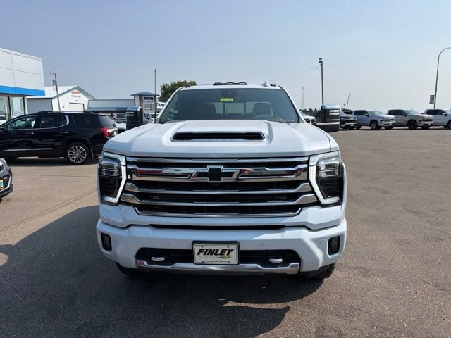 New 2026 Chevrolet Silverado 2500 High Country w/ High Country Premium Package AWD/4WD image 3