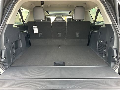 New 2025 Ford Expedition Max Active image 29