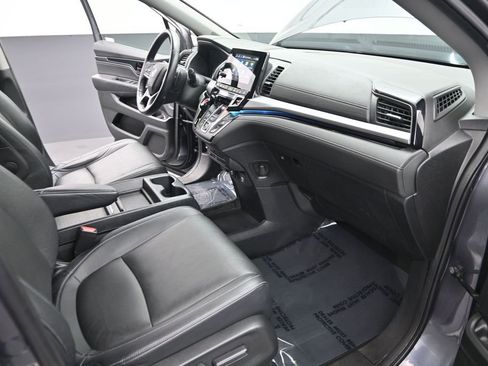 Used 2023 Honda Odyssey Touring image 28