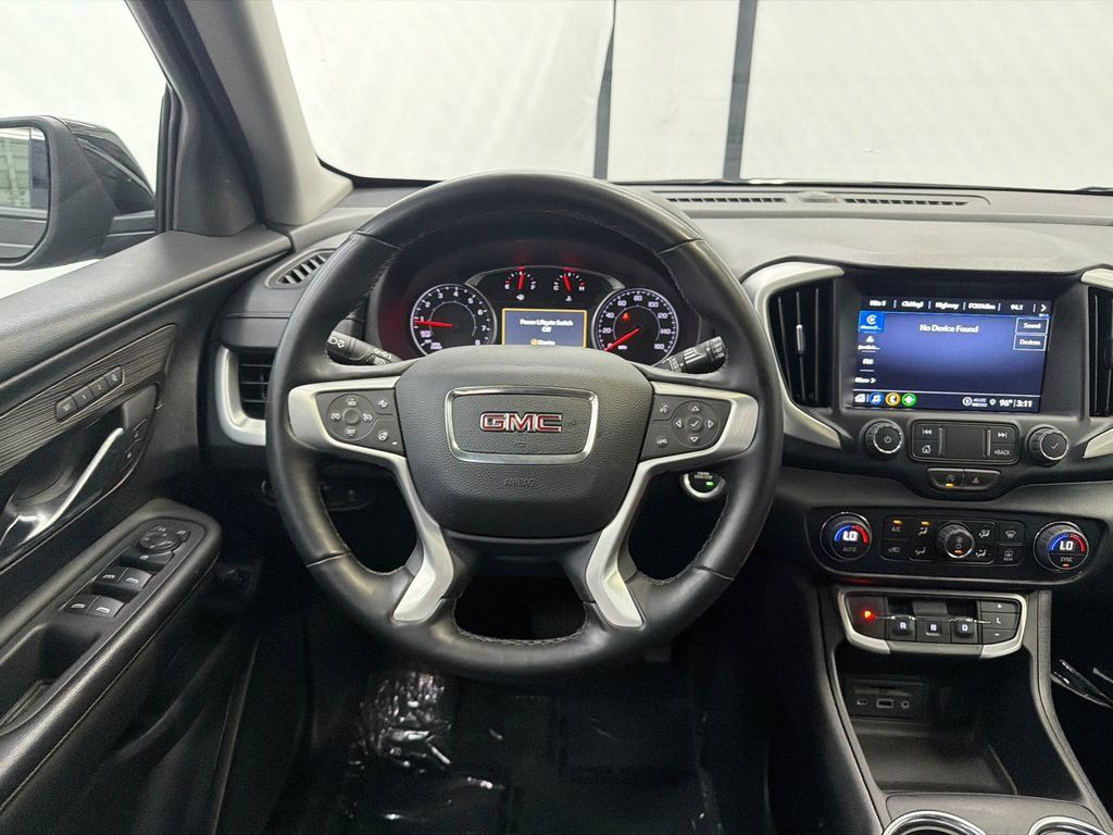 Used 2024 GMC Terrain SLT AWD/4WD image 24