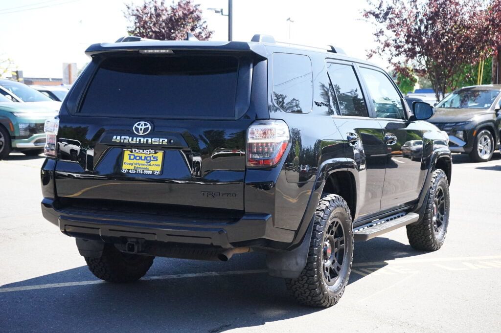 Used 2018 Toyota 4Runner TRD Pro AWD/4WD image 5