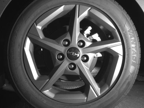 Used 2025 Kia K4 FWD image 14