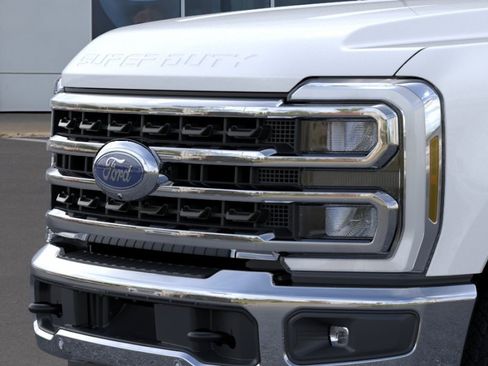 New 2026 Ford F250 King Ranch w/ Chrome Package AWD/4WD image 17