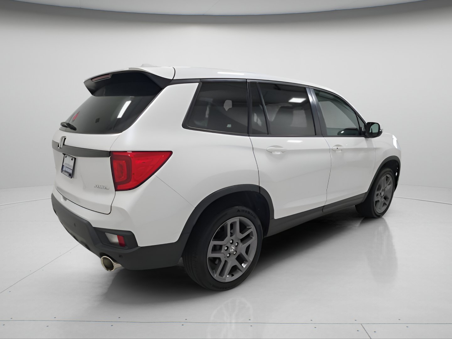 Used 2023 Honda Passport EX-L image 6