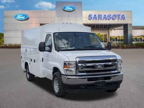 New 2026 Ford E-350 and Econoline 350 Super Duty w/ Power Equipment Group image 2