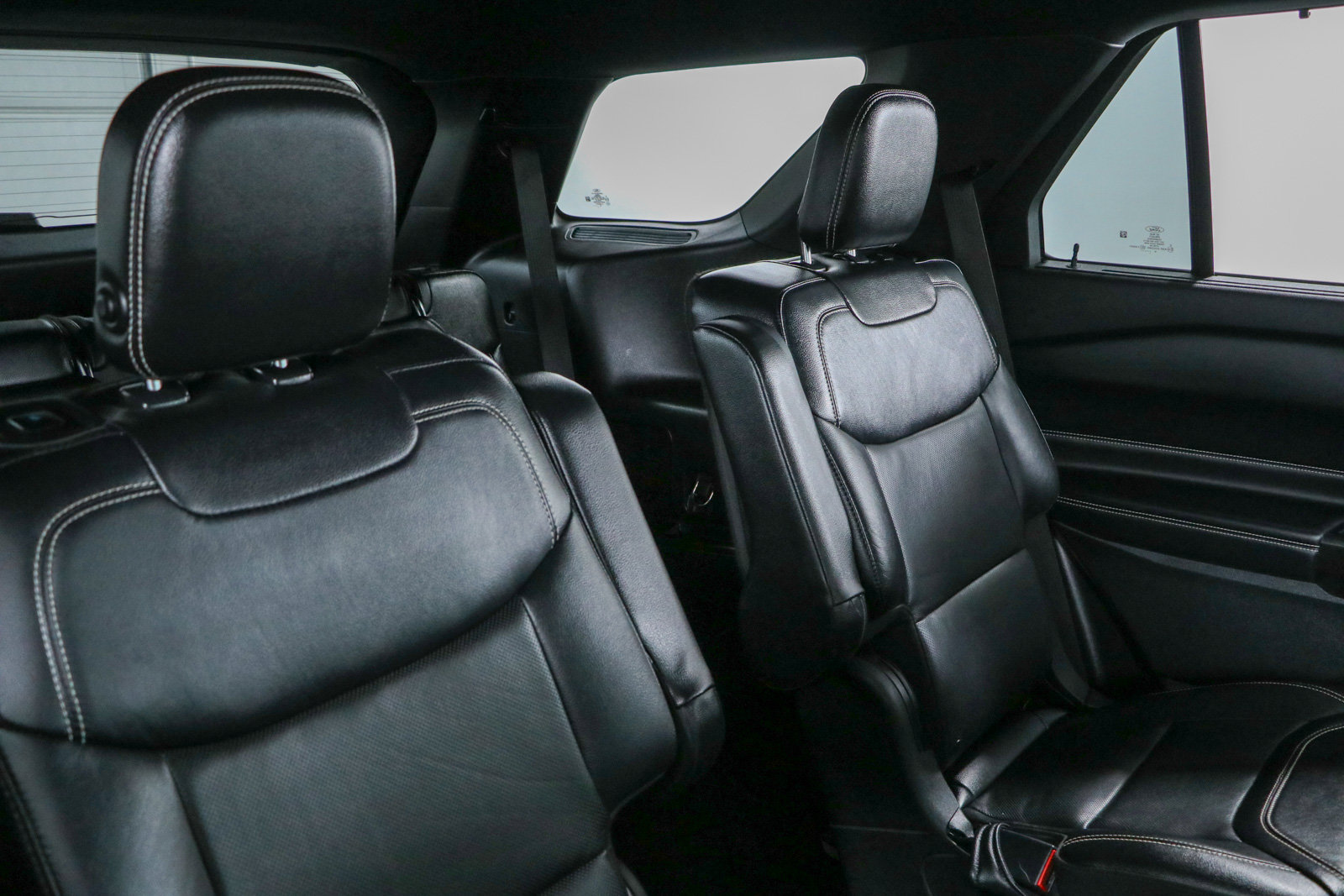 Used 2020 Ford Explorer ST w/ Premium Technology Package AWD/4WD image 29