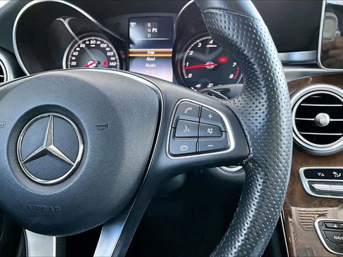 Used 2017 Mercedes-Benz C 300 Sedan image 24