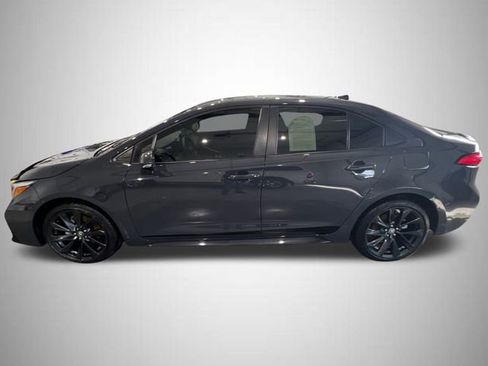 Used 2024 Toyota Corolla SE image 6