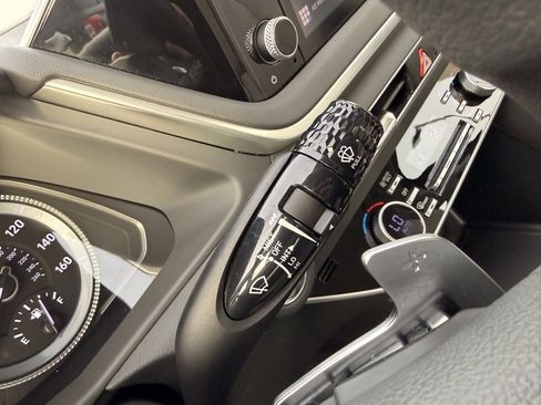 Used 2023 Hyundai Sonata Blue image 12