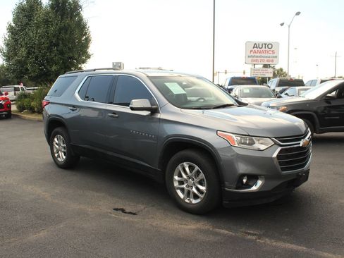 Used 2021 Chevrolet Traverse LT FWD image 10