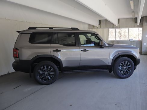 New 2026 Toyota Land Cruiser AWD/4WD image 6