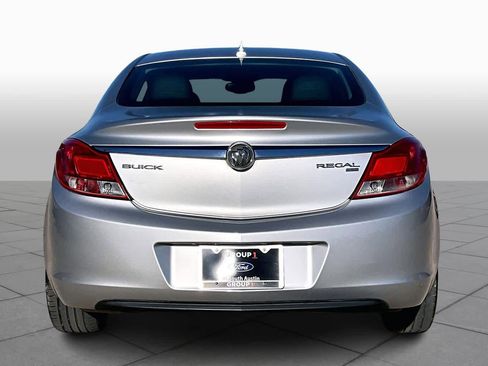 Used 2011 Buick Regal CXL image 5