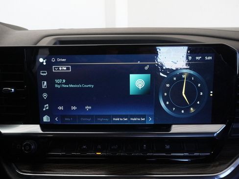 Used 2023 Chevrolet Silverado 1500 LT image 31