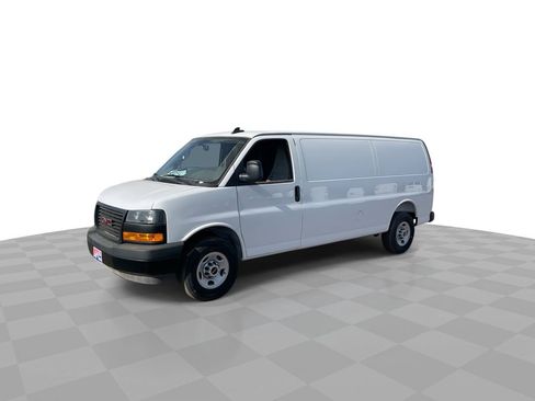 New 2025 GMC Savana 2500 Extended w/ Driver Convenience Package image 4