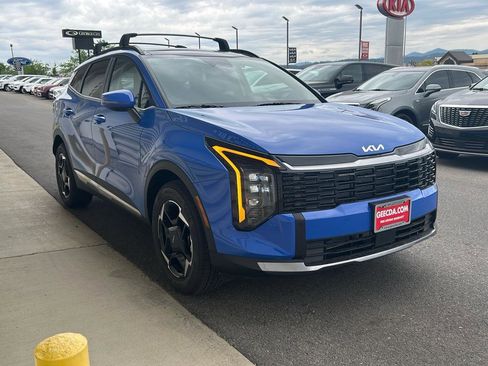 New 2026 Kia Sportage EX w/ EX Panorama Roof Package image 3