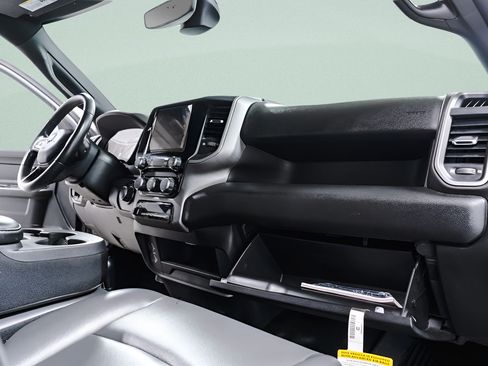 Used 2024 RAM 2500 Tradesman w/ Convenience Group AWD/4WD image 41