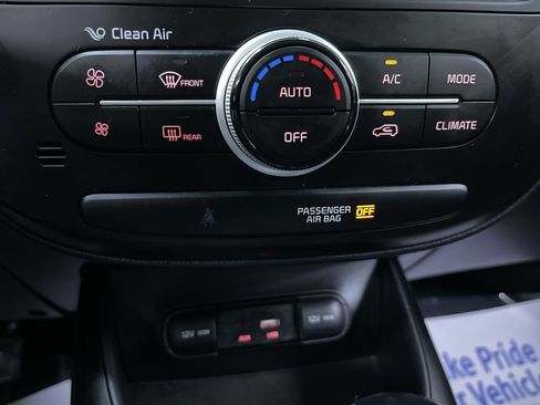 Used 2019 Kia Soul + FWD image 22