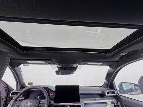 New 2026 Toyota Tacoma TRD Off-Road AWD/4WD image 14