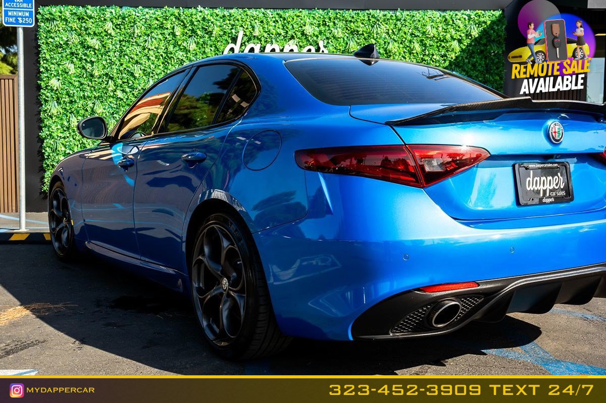 Used 2019 Alfa Romeo Giulia Ti Sport w/ Quick Order Package 22U Sport RWD image 8