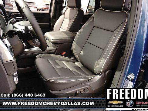 New 2026 GMC Yukon Elevation image 13