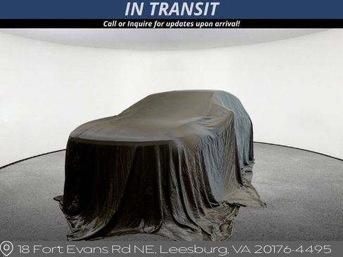 Used 2022 GMC Acadia AT4 w/ Technology Package AWD/4WD image 1