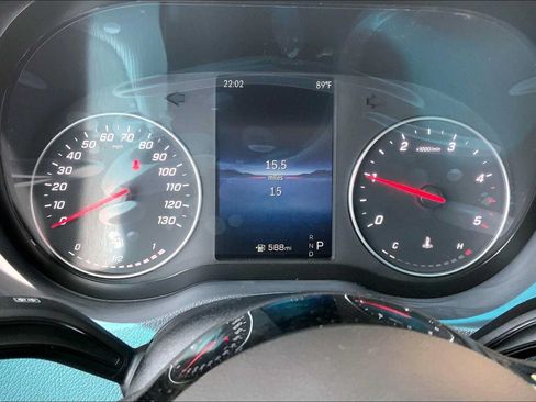 Used 2025 Mercedes-Benz Sprinter 2500 image 18