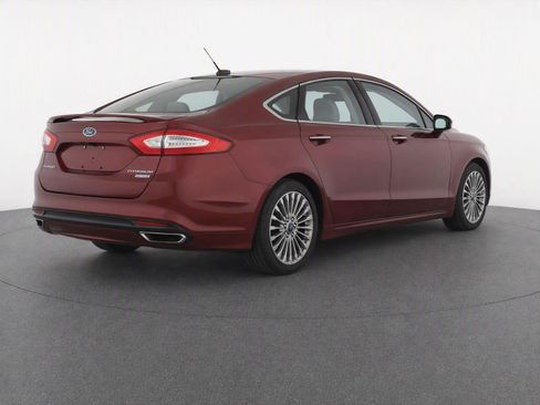 Used 2016 Ford Fusion Titanium FWD image 4