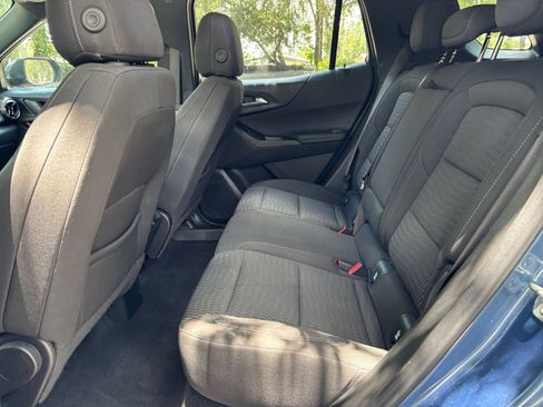 Used 2025 Chevrolet Equinox LT AWD/4WD image 34