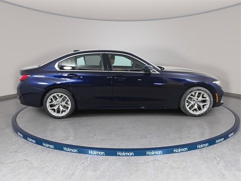 New 2026 BMW 330i xDrive 330i xDrive w/ Premium Package image 4