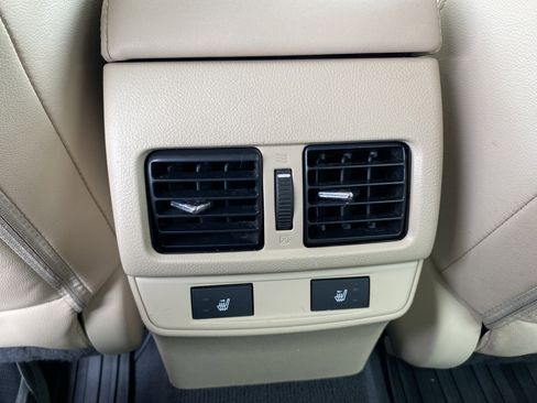 Used 2017 Subaru Outback 2.5i Limited image 34