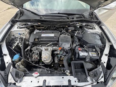 Used 2015 Honda Accord EX-L image 14