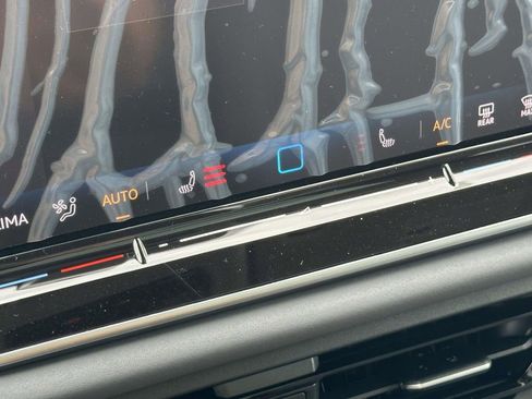 New 2026 Volkswagen Tiguan SE AWD/4WD image 22
