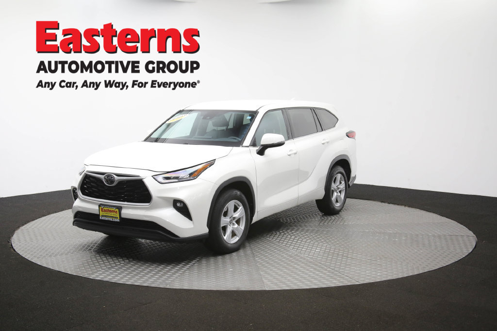 Used 2020 Toyota Highlander LE FWD image 58