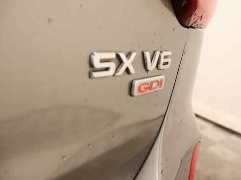 Used 2014 Kia Sorento SX w/ 3rd Row Package AWD/4WD image 16