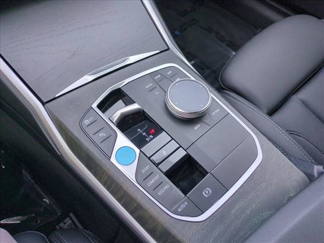 Used 2023 BMW i4 eDrive35 w/ Premium Package RWD image 12