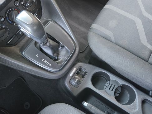 Used 2014 Ford Transit Connect XLT image 15