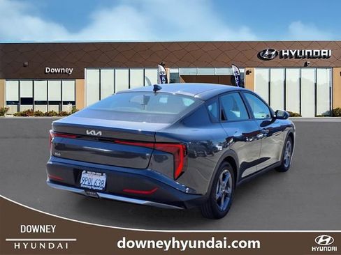 Used 2025 Kia K4 LXS image 4