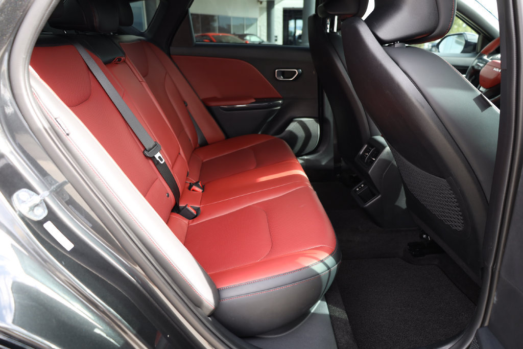 Used 2025 Kia K4 GT-Line Turbo FWD image 19