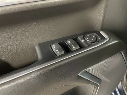 Used 2022 GMC Sierra 1500 SLE AWD/4WD image 19