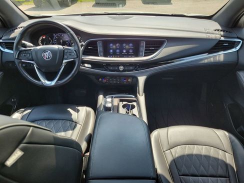 Used 2023 Buick Enclave Avenir w/ Avenir Technology Package AWD/4WD image 13