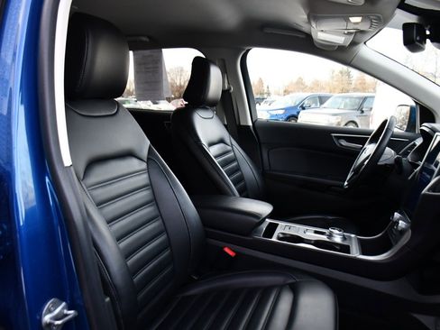 Used 2024 Ford Edge SEL w/ Convenience Package image 16